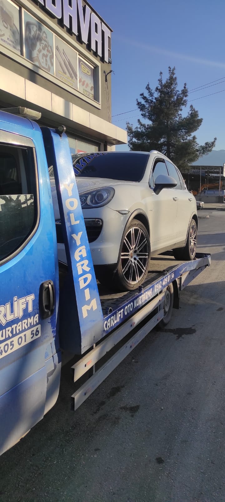 Oto Çekici